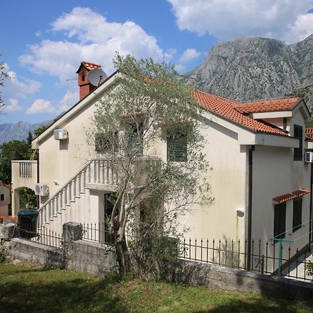 Apartmani Dijana 2 Kotor Exterior photo